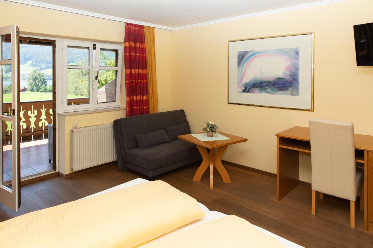 Seewirt Zell am Moos Ngoại thất bức ảnh