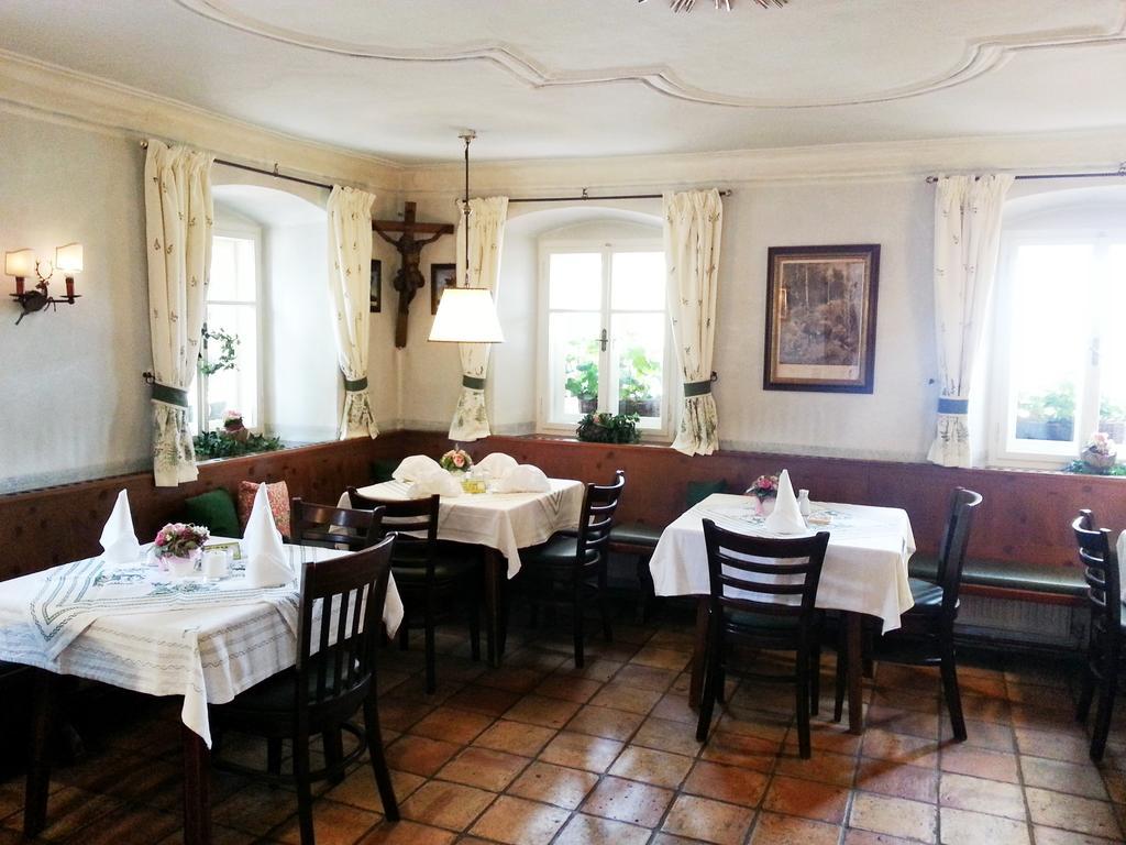 Seewirt Zell am Moos Ngoại thất bức ảnh